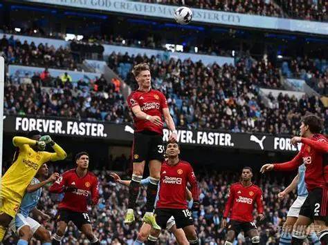 马德里竞技迎亚冠关键赛；转会期战术微调；质疑声仍在；年轻球员得到机会的简单介绍