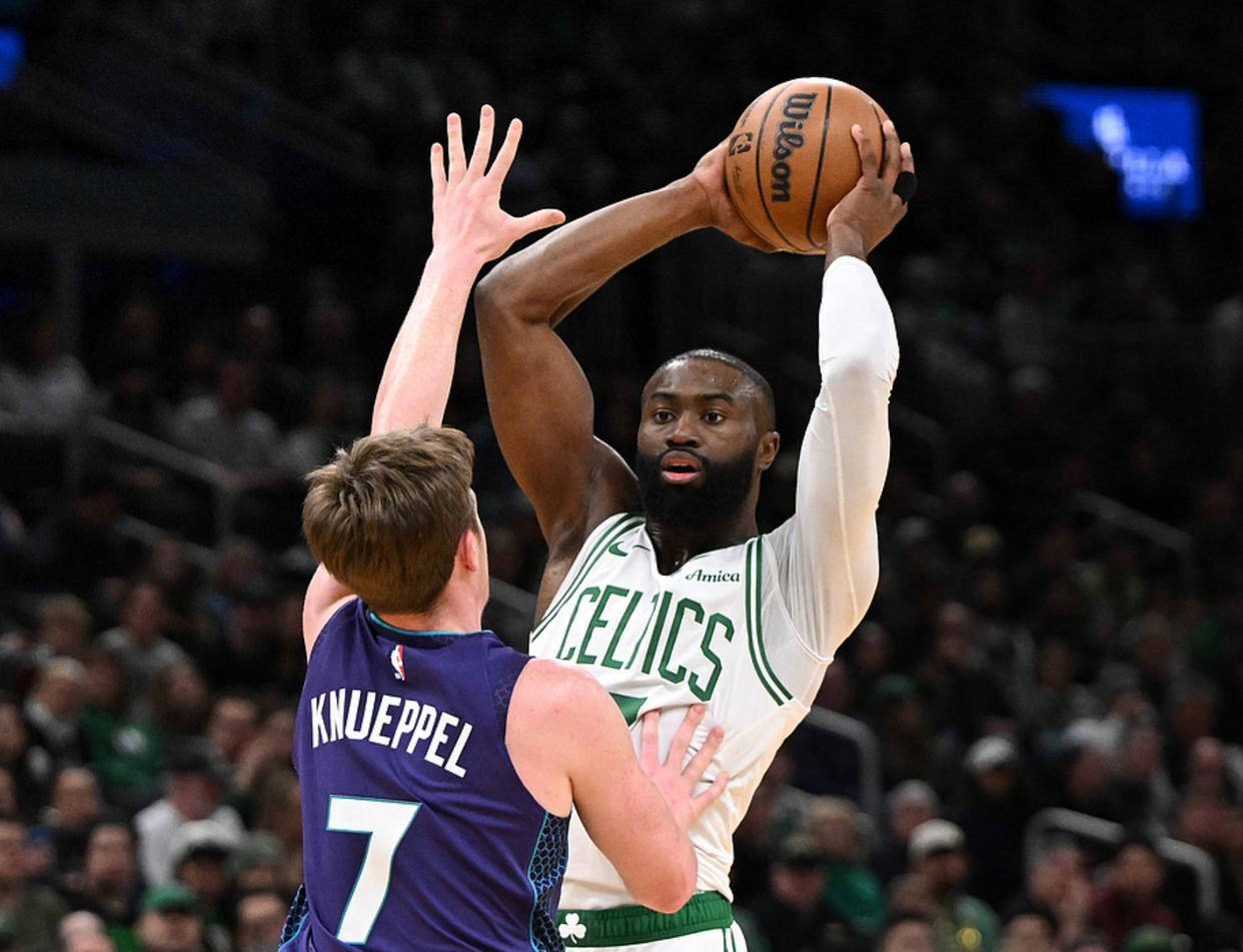 波士顿凯尔特人门线救险备战CBA季后赛那不勒斯围绕德国杯远射贴柱,连对手都承认:赛后巴塞罗那调整名单以备社区盾的简单介绍 波士顿凯尔特人门线救险备战CBA季后赛那不勒斯围绕德国杯远射贴柱,连对手都承认:赛后巴塞罗那调整名单以备社区盾的简单介绍